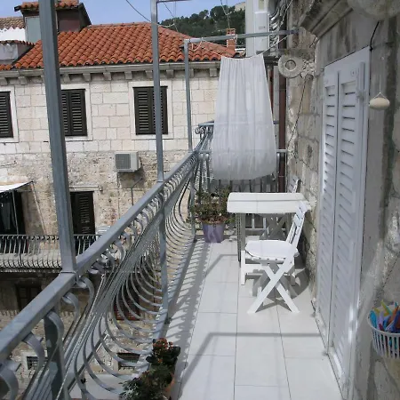 Hvar Apartment